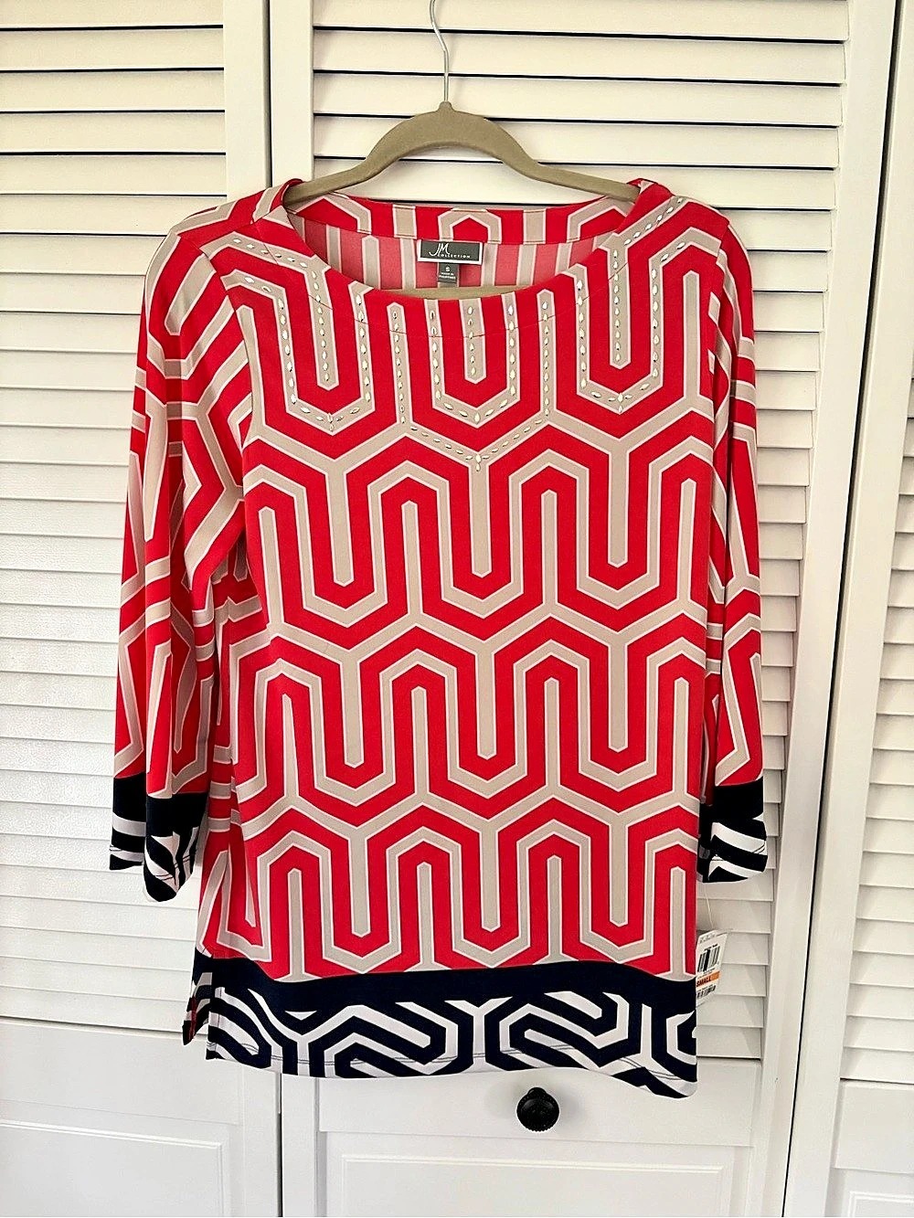 JM Collection Fresh Take Geometric Blouse in Red & Black Size Small NWT